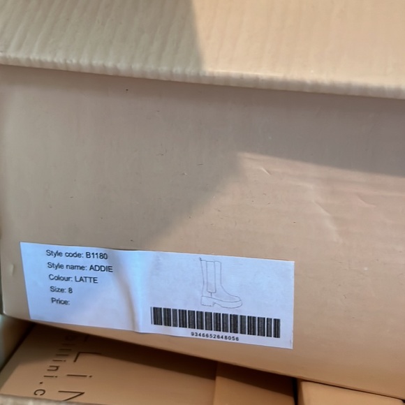 Billini latte Addie boots - Picture 8 of 8